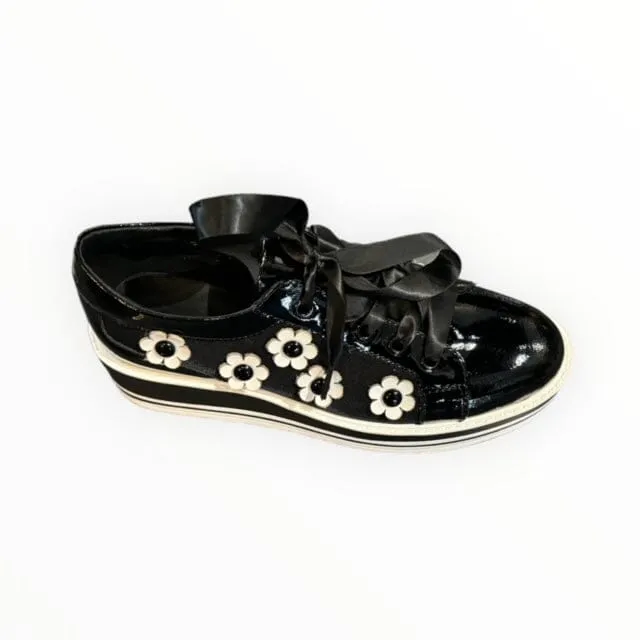 DAISY PATENT BLACK LEATHER SNEAKER