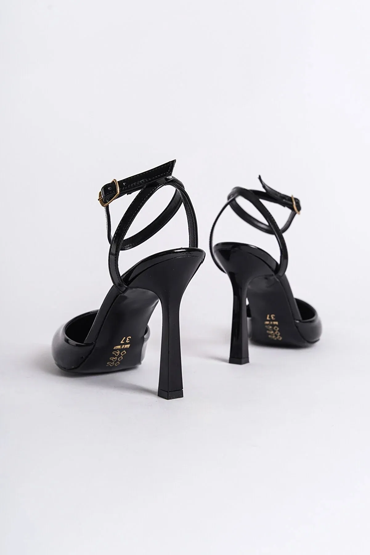 Entella Store Women's Strap Heels