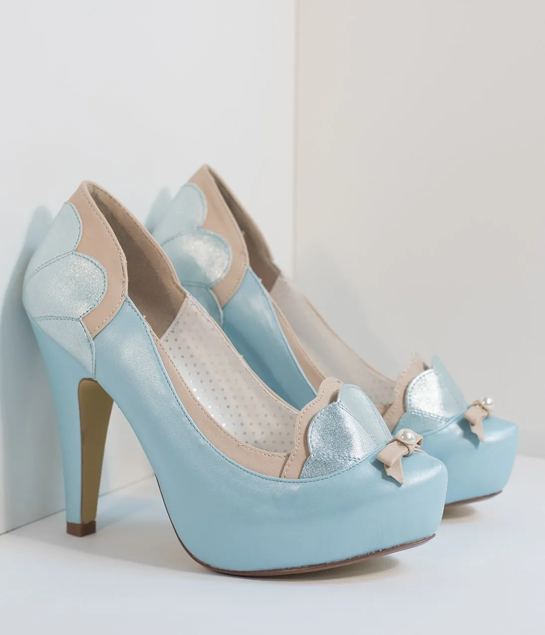 Light Blue Leatherette Sparkle Shell Bettie Pumps