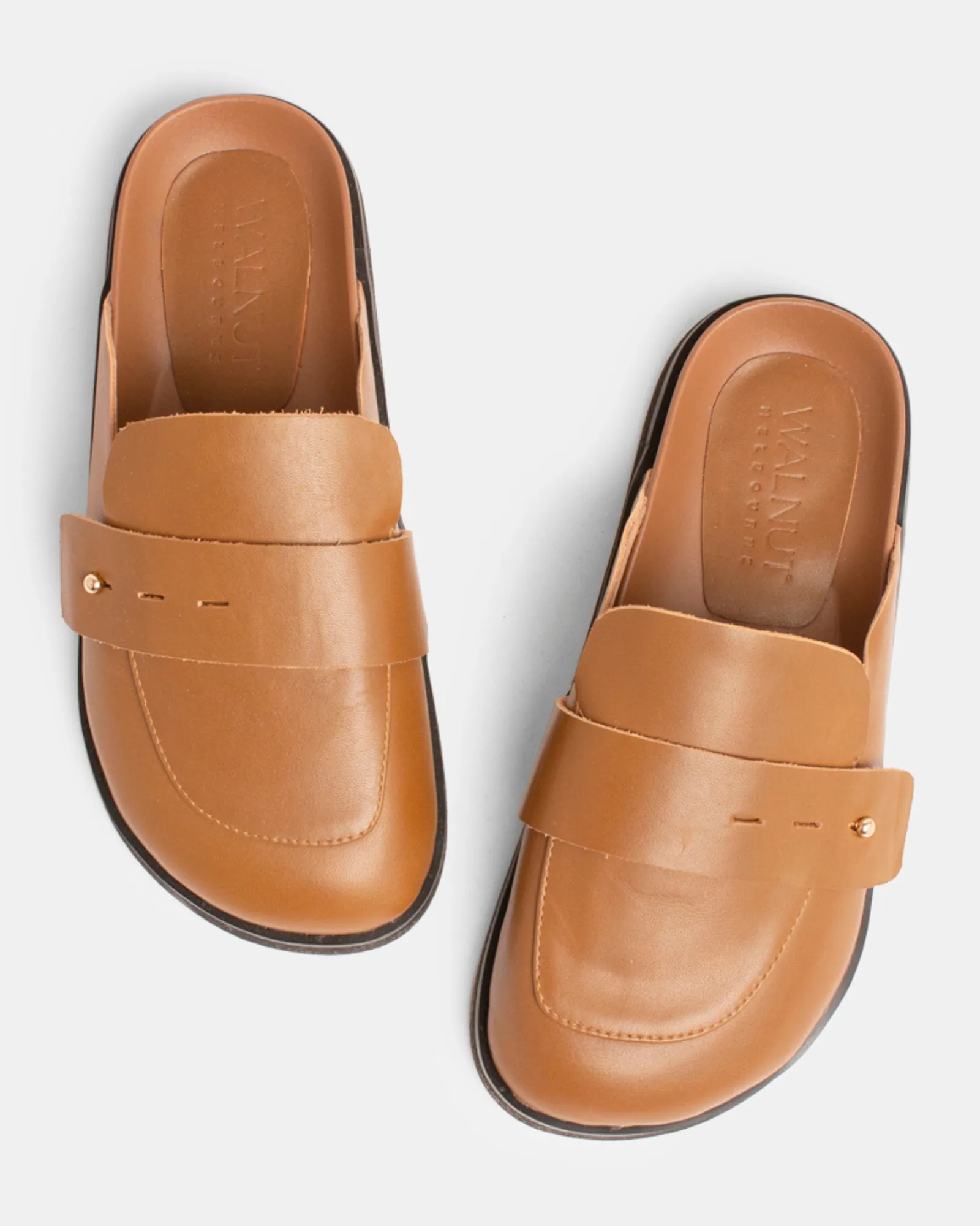 Pearl Leather Mule - Caramel