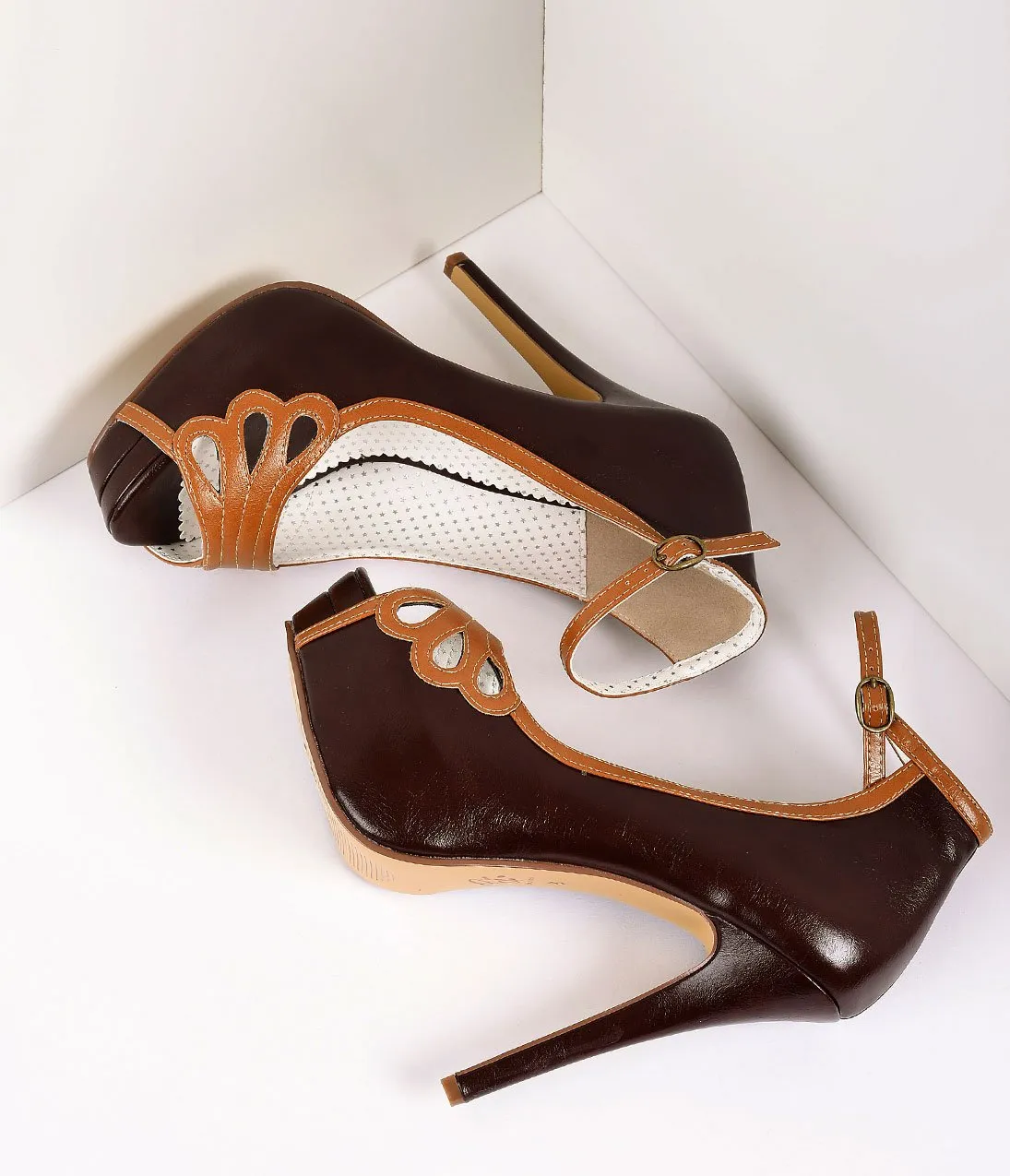 Retro Style Dark Brown & Maple Leatherette Peep Toe Platform Cutout Pumps